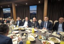 Reis Fejzić prisustvovao iftaru na poziv rukovodstva CEDIS-a